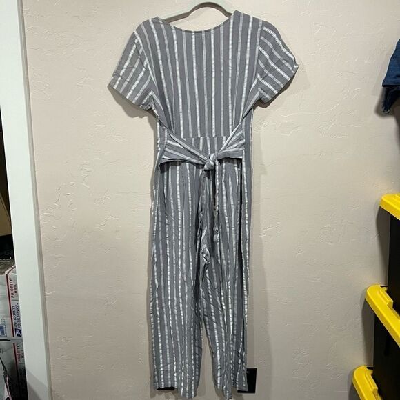Grey Striped Jumpsuit- Medium - Picture 6 of 9